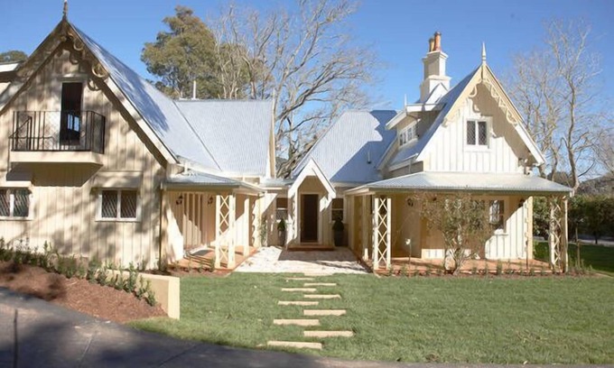 Burradoo Cottage | Eridge Lodge Burradoo- Heritage Cottage central located