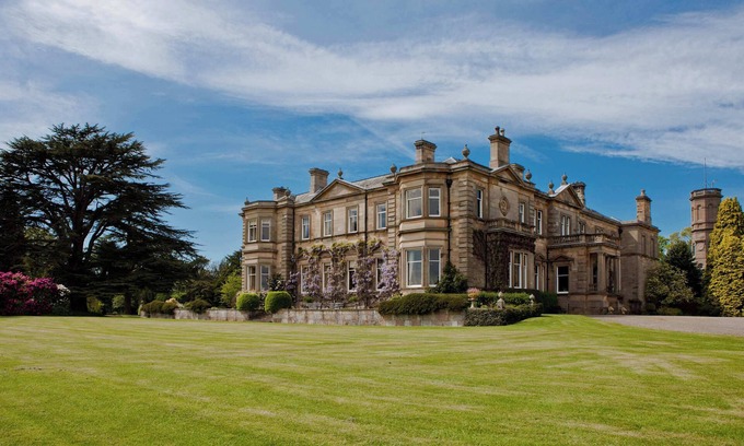 Errol Other | Errol Park - Stately Home & Views, Sleeps 40!