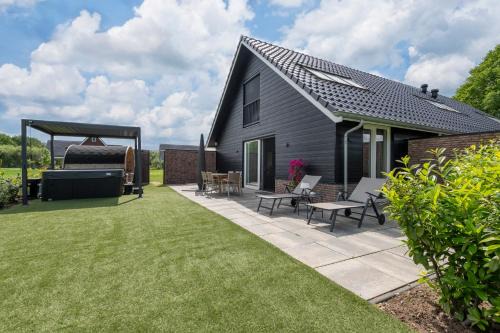 Weerselo House | Erve Mulder vakantiehuis met eigen jacuzzi en eigen sauna