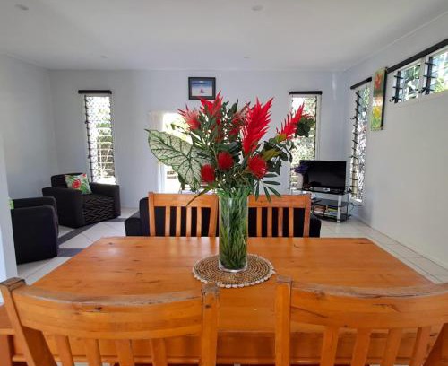 Tapere of Titikaveka House | Eryns Muri Palms