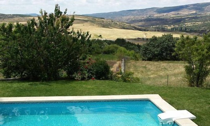 Casas del Puerto de Villatoro Cottage | Casa Rural Los Caldereros for 16 people