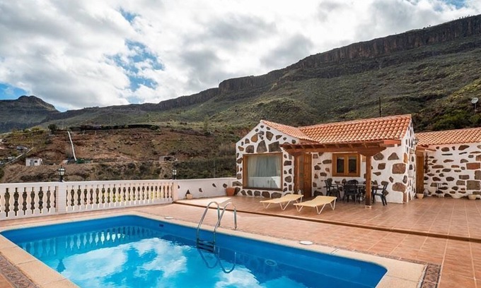 Los Palmitos House | Finca Artemi - Canarian Style farmhouse with private pool