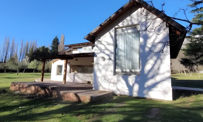 El Bolson Apartment | Esaki Farm Near El Bolson