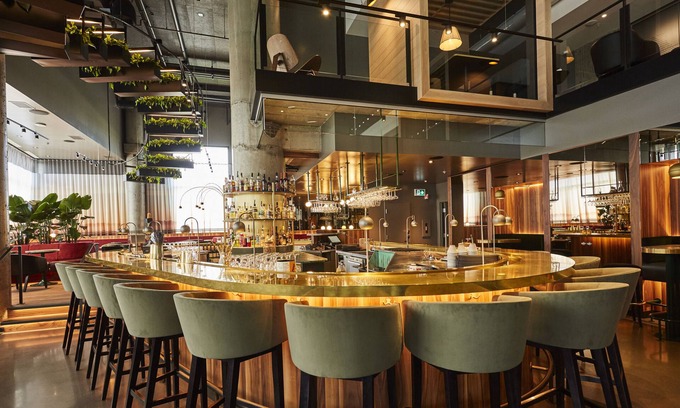 Brossard Hotel | Escad Hotel Quartier DIX30