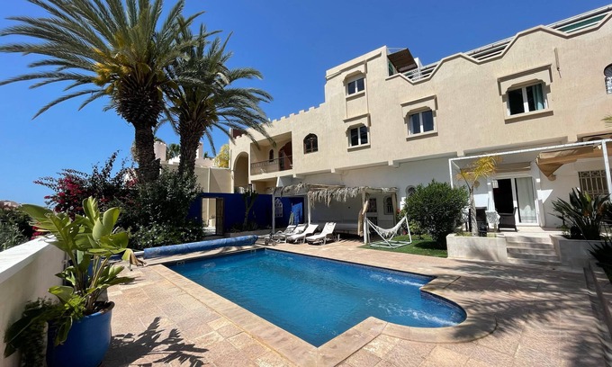 Tamrhakht Villa | ESCALE PARADIS: 11 bdrms/9 bathrms/22 beds/26 pers/2 pools/chef (extra charge)