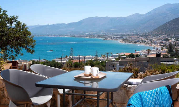 Stalida Villa | Escape in Blue Villa
