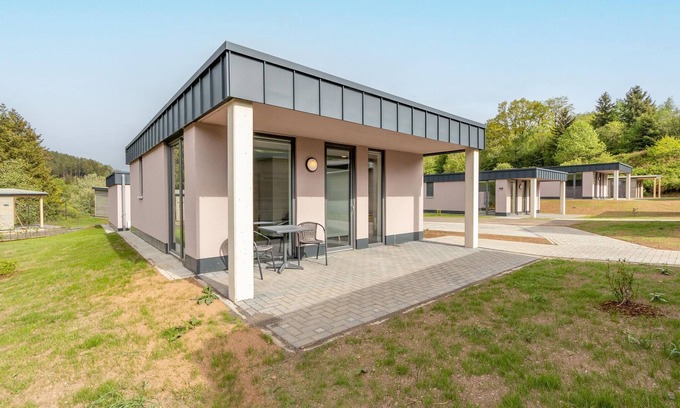 Hallschlag House | Escape near Kronenburger See