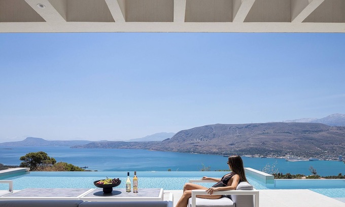 Pitharion Villa | Escape the Ordinary and Embrace a Fantasy by etouri