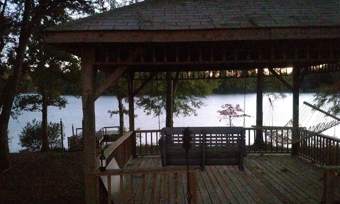 Chesnee Ski Chalet | Escape to a relaxing retreat just minutes away