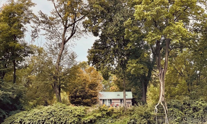 Tunkhannock Cottage | Escape to Belhana, Recreational Riverfront Cottage - SPA and Outdoor Living