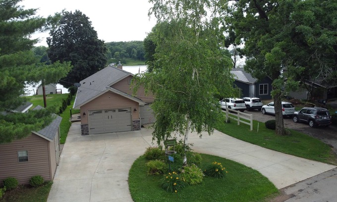 Markesan House | Escape to Little Green Lake, Wisconsin
