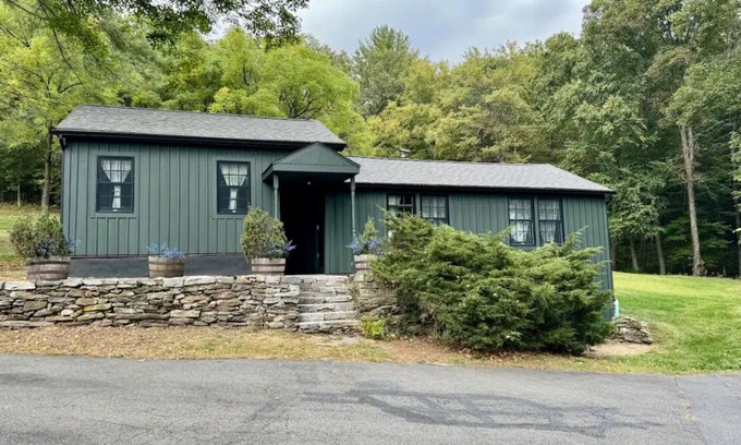 Washington Cottage | Escape to Our Dog-Friendly Cottage in Washington Depot!