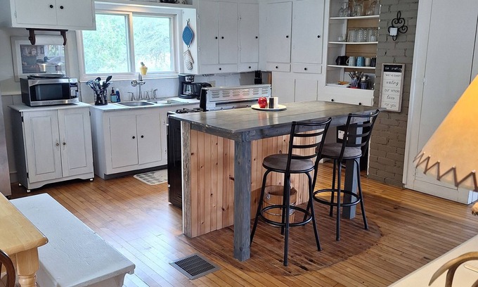 Laurium House | Escape to our farmhouse on 79 acres 4 ponds minutes from Calumet and Hancockn