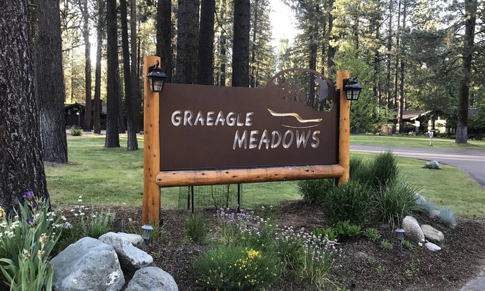 Graeagle House | Escape to our mountain home in beautiful Graeagle Meadows, Graeagle California.