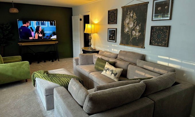 Jones County House | Escape to Retro Luxe, where vintage charm meets modern luxury.