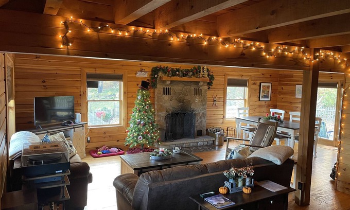 Somerset House | Escape to the Laurel Highlands ~ Somerset Overlook