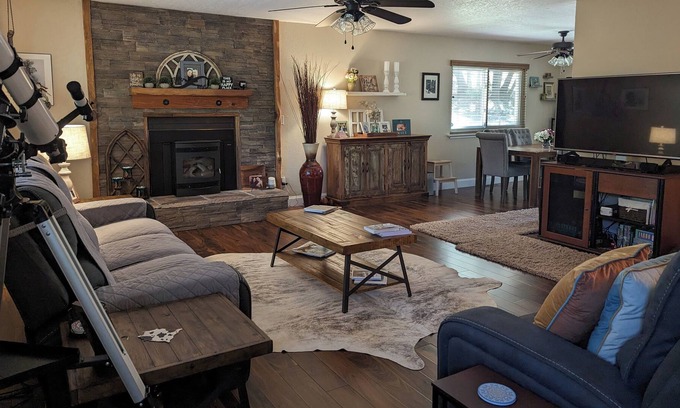 Mono Vista House | Escape to the Sierras - Modern Mountain Home