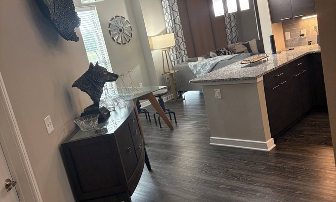 Las Colinas Apartment | Escape to this modern,western-style home located steps away from the scenic lake