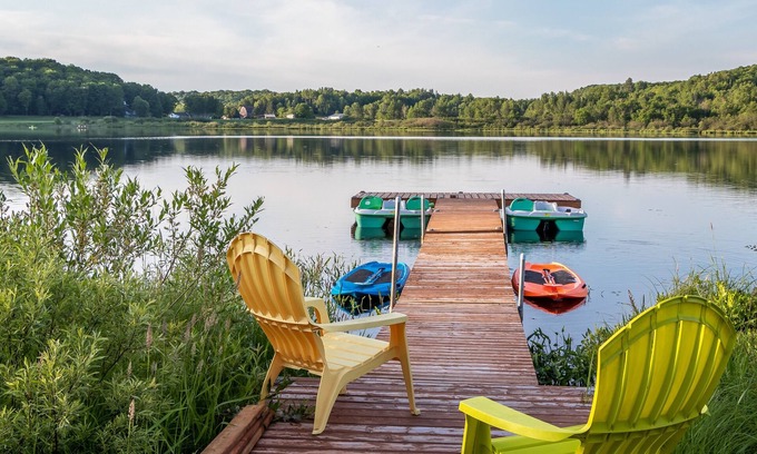 Haliburton Cottage | Escape to Tranquility at Whispering Woods Cottage