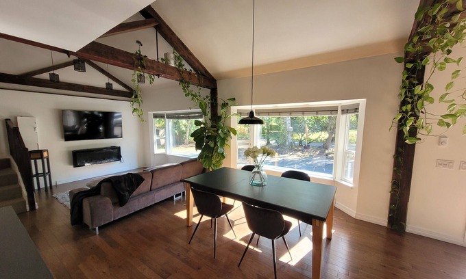 Maple Ridge House | Escape to Your Mountain Sanctuary—Where Adventure Meets Serenity! 🌲✨
