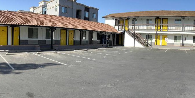 Central Escondido Hotel | Escondido Inn