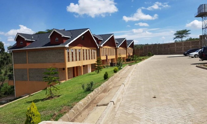 Narok Hotel | Esikar Gardens
