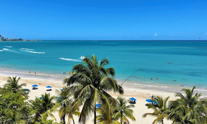 Isla Verde Apartment | ESJ Beach Hotel