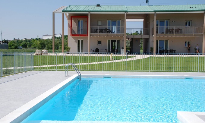 Desenzano del Garda Apartment | ESMERA APARTMENT WITH POOL TWO BEDROOMS TWO BATHROOMS on the ground floor