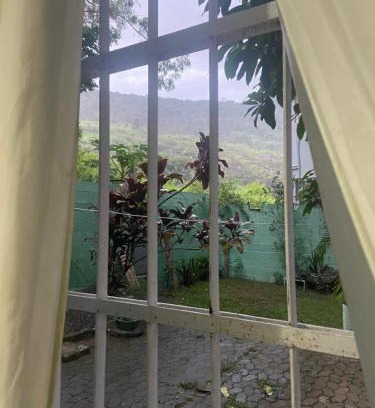 Inhangueta House | Espaço Verde