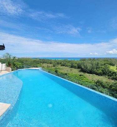 Luis Donaldo Colosio Apartment | Espectacular condo con vista al mar desde el balcón