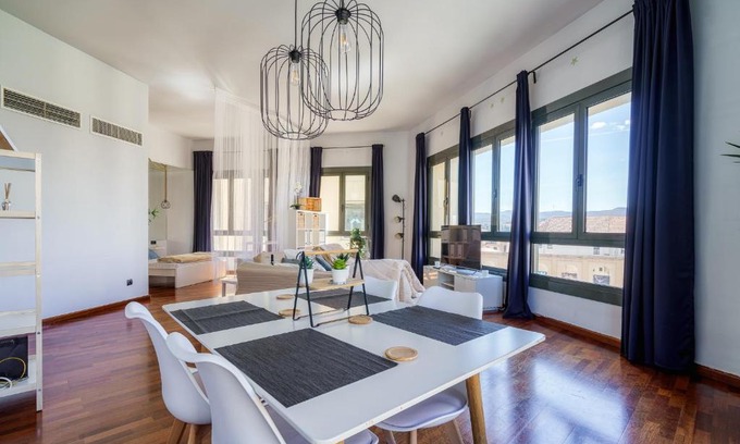 Centre Historic de Manresa Apartment | Espectacular loft en centrico edificio singular