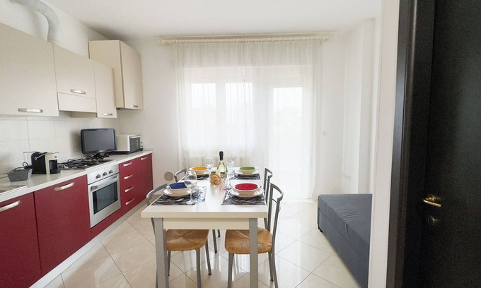 Sottomarina Apartment | Esperia Apartment - One Bedroom Apartment, Sleeps 3