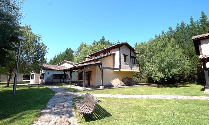 Arenas de San Pedro Cottage | Essence of Gredos l, II and III