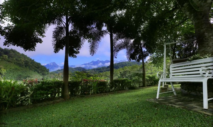 Ratnapura House | Estate Bungalow