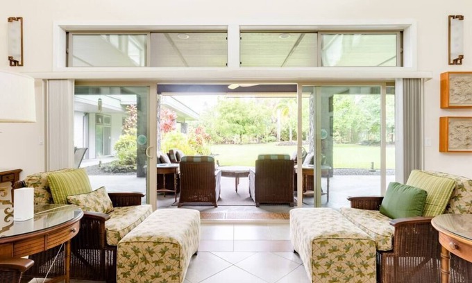 Keaau House | Estate on Tropical Acre - Harmony in Paradise