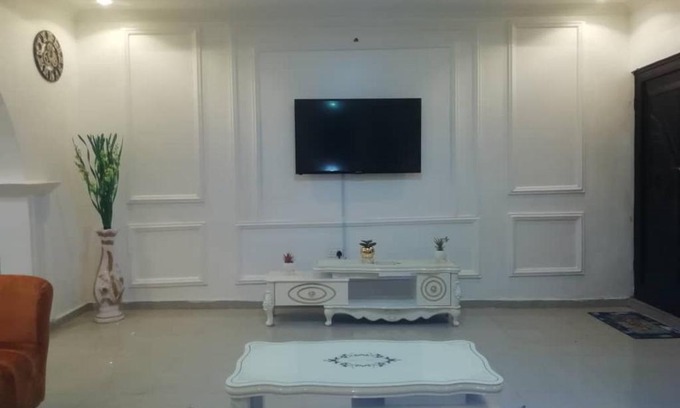 Alimosho Apartment | Esther's Fabulous Apartment