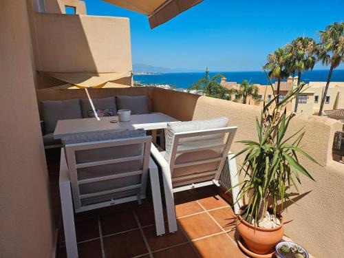 Bahia de Casares Apartment | Estrella de la Bahía