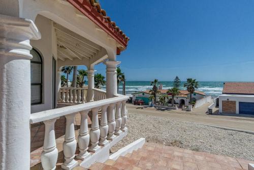 Backus House | Estrella del Mar