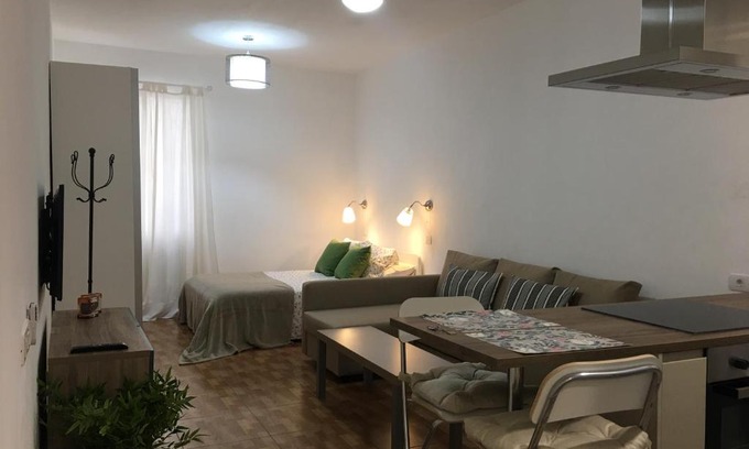 Las Palmas de Gran Canaria Apartment | Estudios Ciudad Jardín