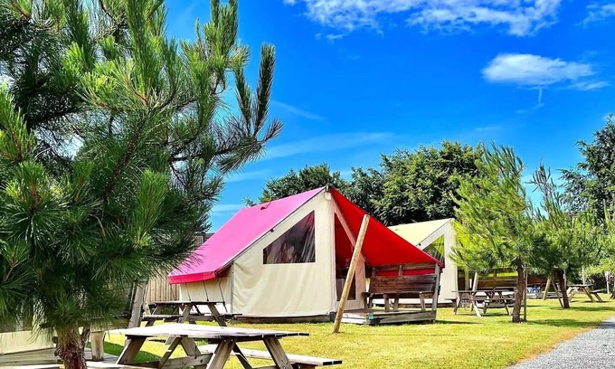 Saint-Valery-en-Caux House | Etennemare Campsite* - 3-room canvas bungalow 4 people