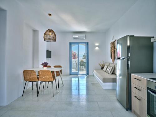 Piso Livadi Apartment | Etherio Apartment II