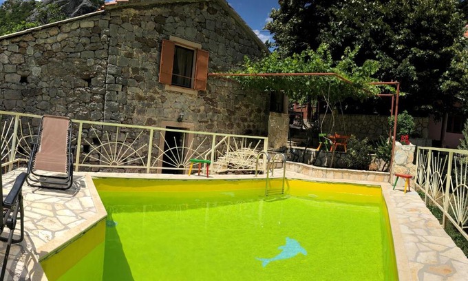 Karuc House | Ethno House Ivanovic