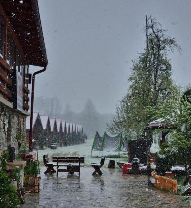 Vusanje Ski Chalet | Ethno Katun ROSSI Agrotourism