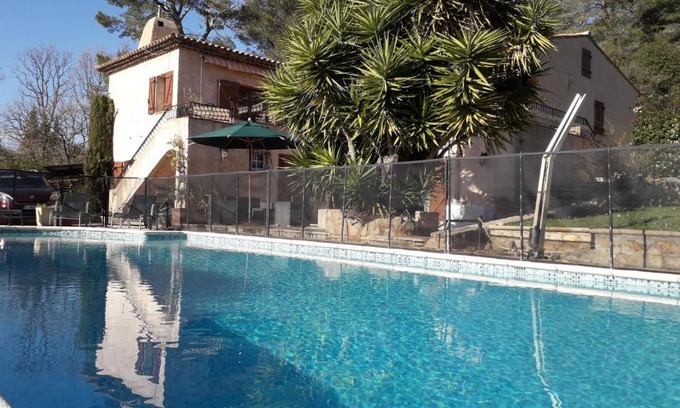 Saint-Cezaire-sur-Siagne Bed & Breakfast | Etoilevacances Chambres d hotes Campagne en Lavande