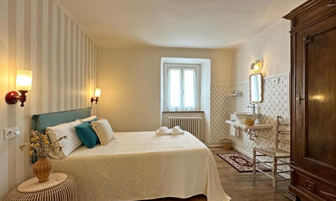 Valcarlos House | ETXEALE