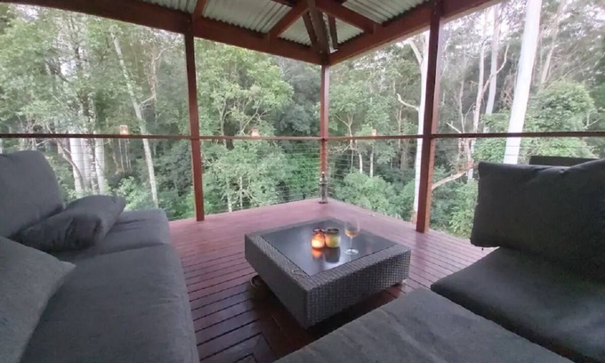 Wootha House | Eucalyptus Escape - Privacy in the Hinterland