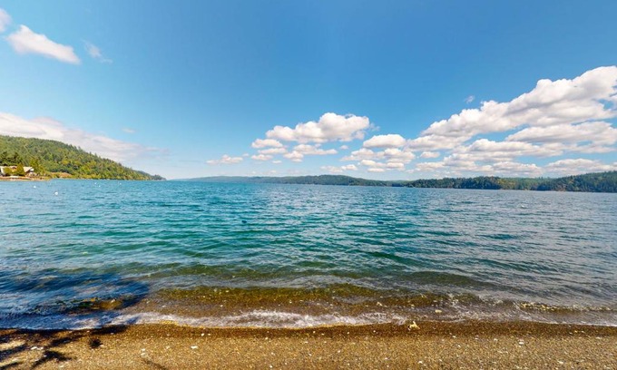 Hoodsport House | Euphoria on the Fjord