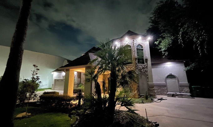 Northside House | EURA near Houston Downtown