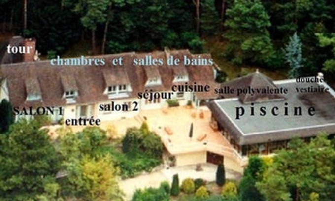 Chambray Villa | EURE 95 KM FROM PARIS 8+3(4 beds 1very confortable sofa bed 1 child bed)