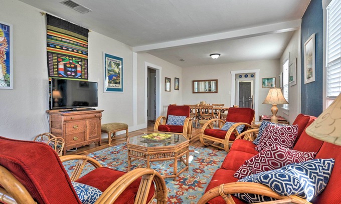 Eureka Cottage | Eureka Cottage Near Sequoia Park & Old Town!